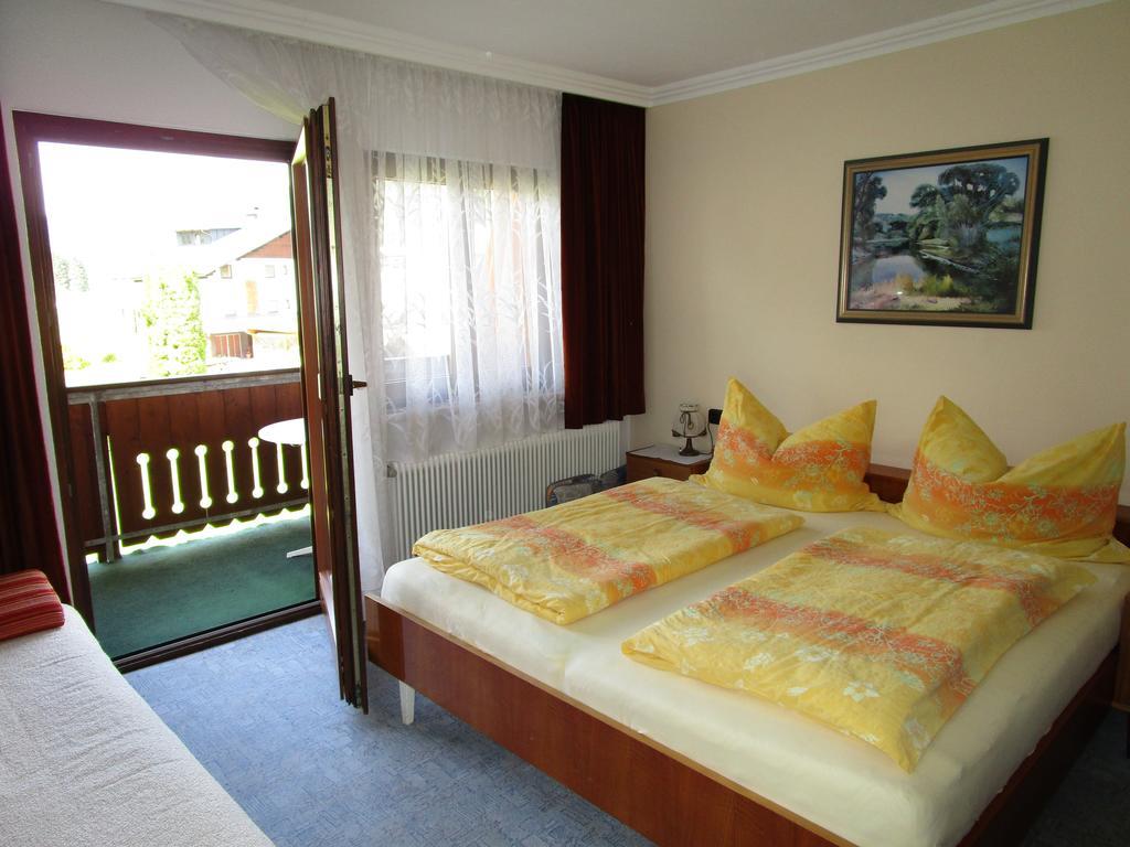 Gaestehaus Sams โกเซา ภายนอก รูปภาพ